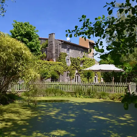 Le Moulin Des Poetes Vila Malauzat